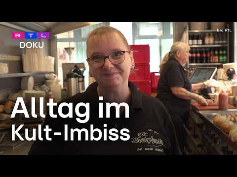 Berlin currywurst at the cult snack bar: Here it still tastes homemade | Truly everyday