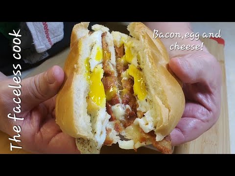 Bacon, egg and cheese breakfast sandwich, it's so satisfying!