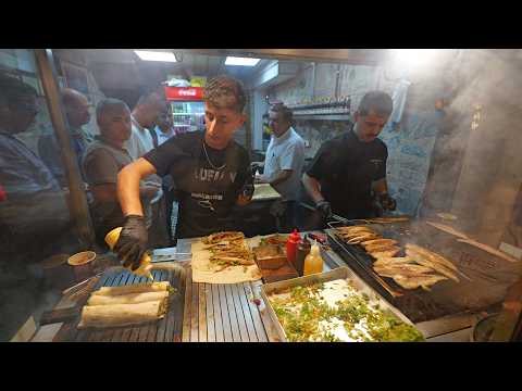 #1 Night Street Food in İstanbul | Grilled Fish Wrap (Balık Dürüm)