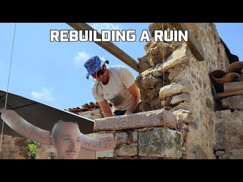 Building with lime mortar in Portugal