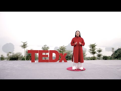 Small Tours, Big Change | Thanh Thanh Pham | TEDxSaigon Studio