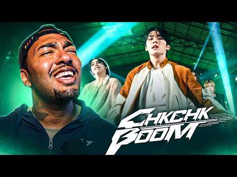 First Time Hearing Stray Kids - Chk Chk Boom (Singer Reacts) I LOVE THIS!
