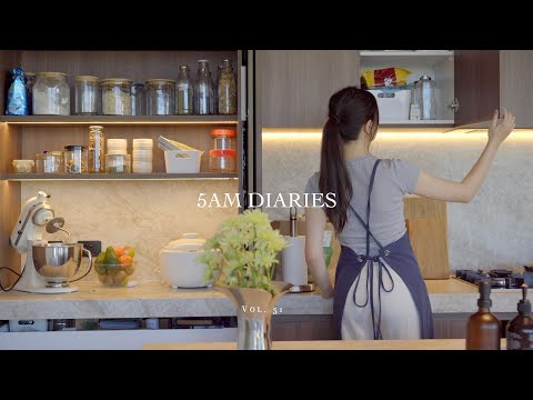 5AM Diaries | 🍃 cozy morning organising my new home (little by little) | sesame buns & coffee ☕️