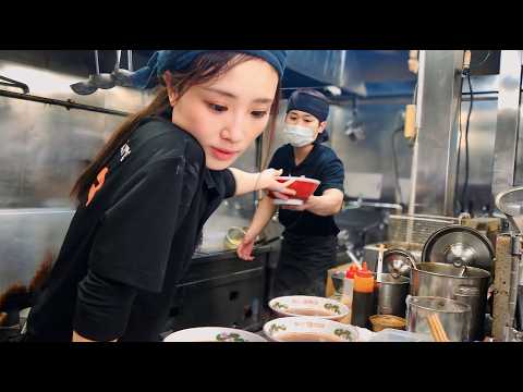 「毎日ラーメン食べないと私ダメなの」朝ラー開始→アドレナリン出まくりで昼時ラッシュをこなすラーメン中毒アネキ！