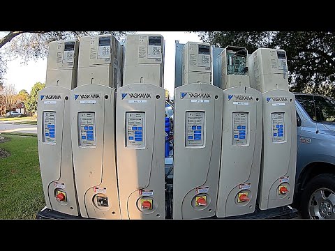 Dumpster Diving "It's Still Got The Thing On The Shaft!"