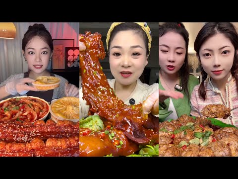 MUKBANG: MY YOUNGER SISTER EATS SUPER DELICIOUS FOOD ASMR 🍇🦀🍓🥮🥰🦞🦞