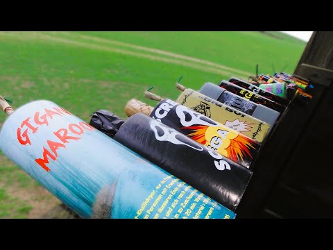 MEGA XXXL Firecrackers Compilation TheOftler
