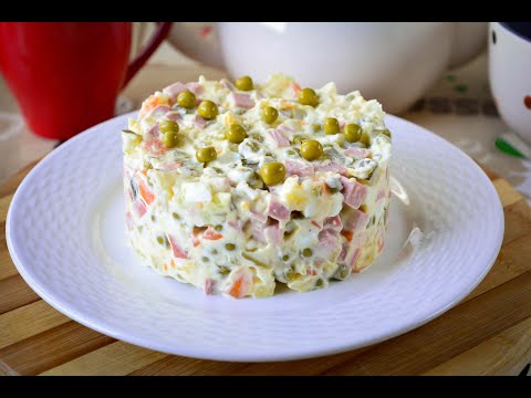 Салат «Оливье» с вареной колбасой – не ждите Нового Года, готовьте Сейчас! Просто и Вкусно!