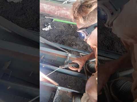 THIS WELDER IS A BEAST! (WELDING A GIANT STEEL BEAM) #welding #diy#construction