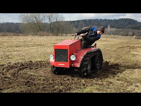 Crawler mini tractor, installation and first drive on the new bridge.
