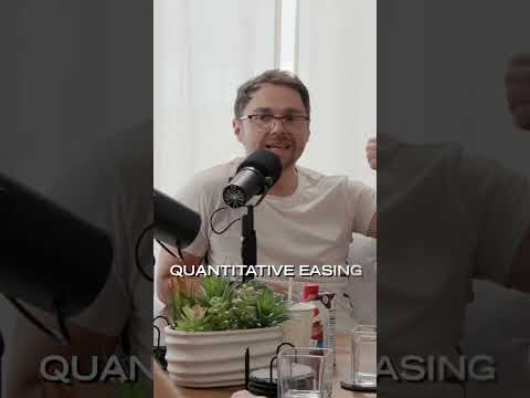 Will the Economy Crash Soon? #realestateinvesting #shorts #beardybrandon