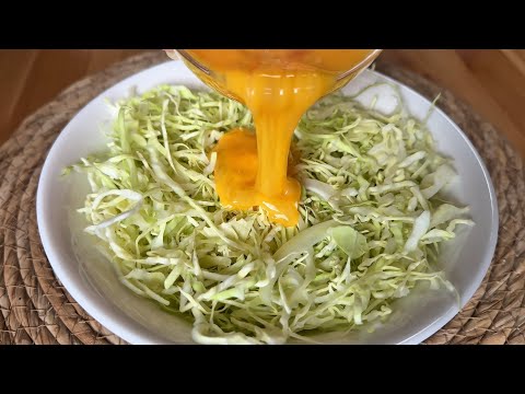 Pour eggs over cabbage! I never get tired of eating this every day while trying to lose weight!