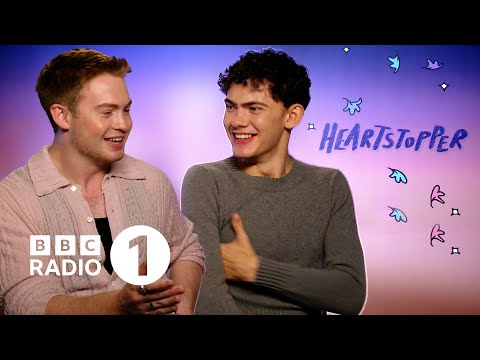 “It was a volcano on his chin!” 🌋😂 Joe Locke and Kit Connor talk Heartstopper series 3