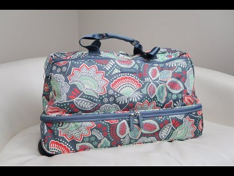 Lighten Up Wheeled Carry-On in Nomadic Floral | Bag review | Vera Bradley