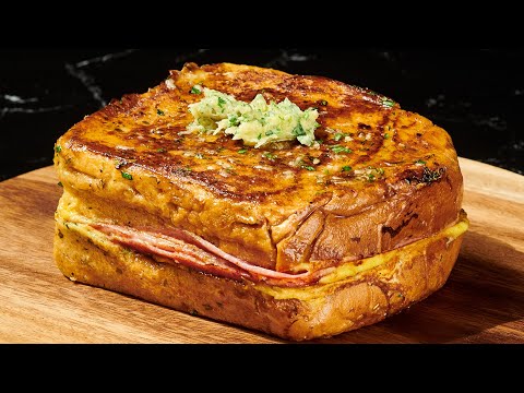 Garlic bread sandwich. Fast & easy.