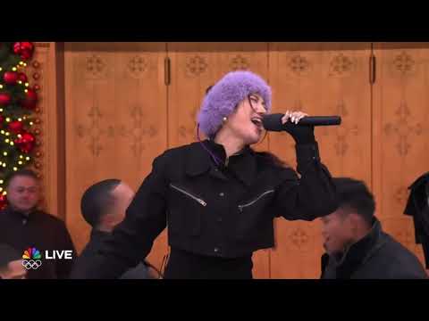 KPOP Demon Hunters “Golden” 2025 Macys Thanksgiving Parade Performance - NBC LIVE - HUNTRIX