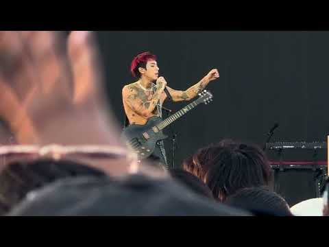 DPR IAN - Ballroom Extravaganza fancam at Head in the Clouds LA Day 2 (06-01-25)