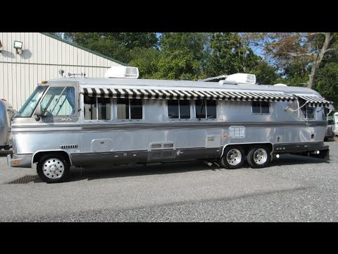 Walk Through 1987 Airstream Classic 345 Vintage Motorhome Bus GMC NASA Astrovan