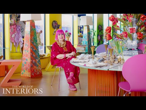 Touring Dame Zandra Rhodes’ Radiant London Penthouse | Visitors’ Book