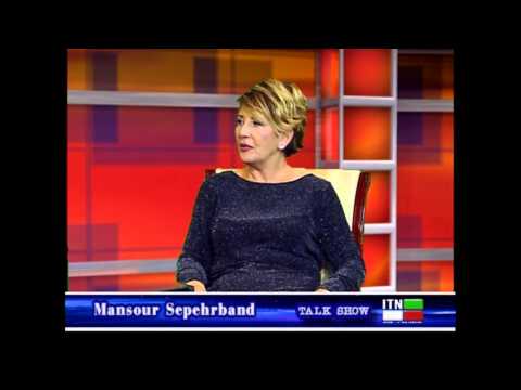 نوش آفرین در برننامه تاک شو با منصور سپهربند شبکه تلویزیون ایران