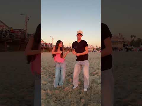 EVERYONE WAS STARING #viral #dance #duo #ship