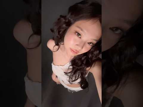 Handlebars MV Out Now 💜🦄