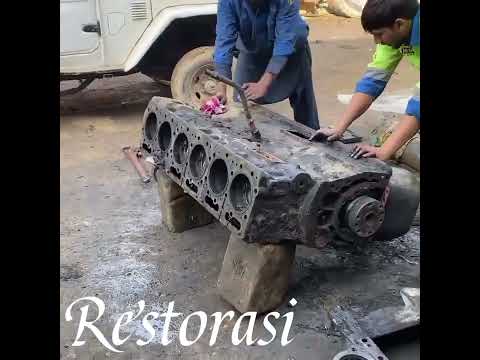 Pakistani mechanic repairs damaged cement mixer truck engine‼️#repair #restoration 
