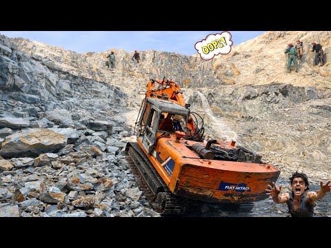 Pakistan | Massive Mountain Blasting & Heavy Machinery – From Rock to Concrete, Gravel, Sand and …