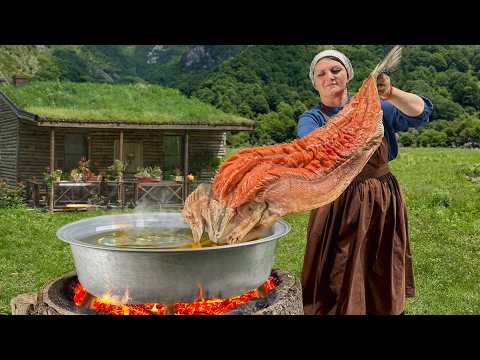 Deep-Frying Fresh Fish after Ice-Aged Slumber! The Crunch Says It All