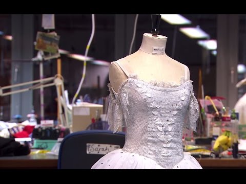 The Nutcracker: Behind the scenes preparations (The Royal Ballet)