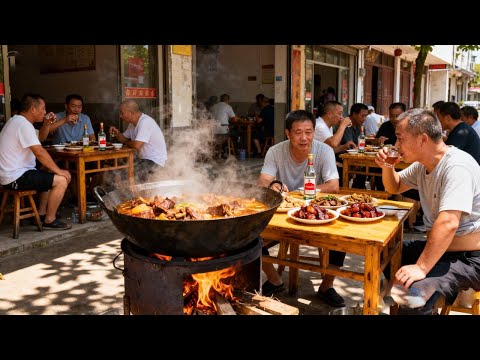 皖中乡村土菜扛把子，大铁锅炖菜，南京人爱吃安徽菜实锤了【舟小九】