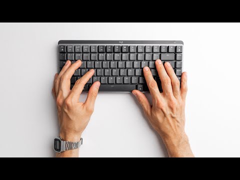 8 Premium Desk Accessories for Productivity & Fun (Minimalist Setup)