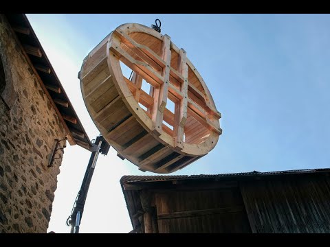 Scie battante, la roue à augets