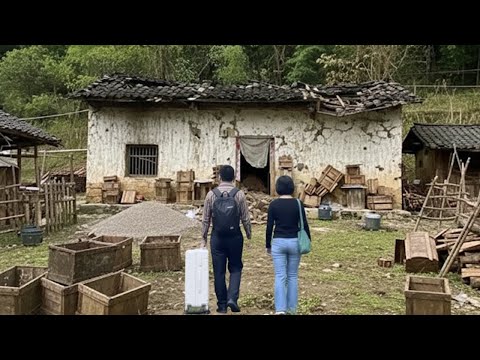 From Ruins to Home | Young Couple Restores an Abandoned Ancestral House