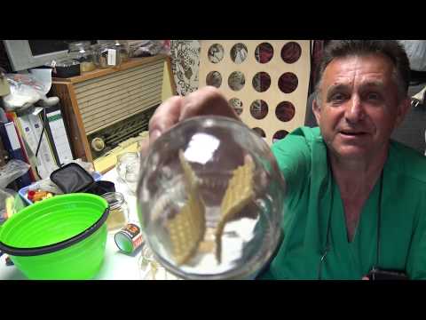 Самый простой способ  навощить банку под сотовый мед