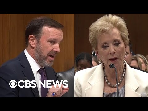 Murphy presses McMahon on canceled mental health program, Harvard demands