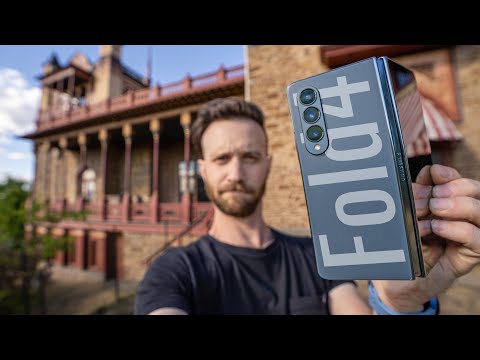 Samsung Galaxy Z Fold 4 Real-World Test (Camera Comparison, Battery Test, & Vlog)