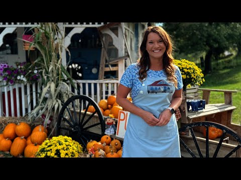 E18:Meet Holly, the Next Generation of her Family, Carrying on her Grandmother's Tradition of Baking