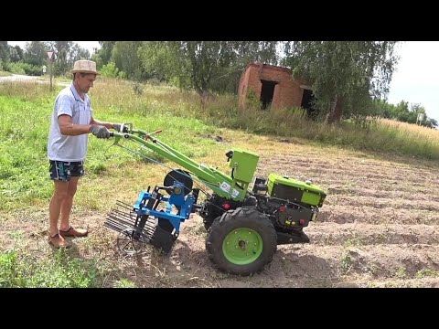 Грохотная картофелекопалка и дизельный мотоблок. Первый пробный выезд на наше поле. [28.08.2022г.]