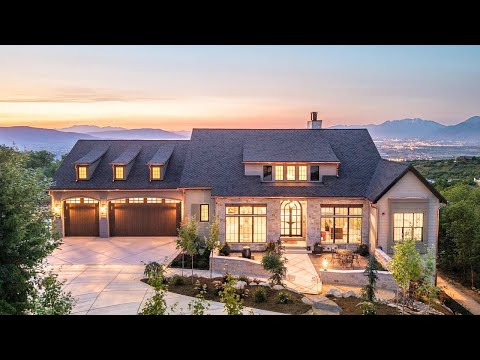 $2,900,000 Luxury Home with My #1 Favorite Kitchen and Pantry of 2025