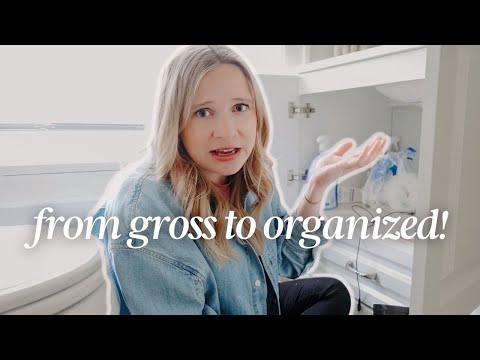 Brutally Honest Bathroom Declutter