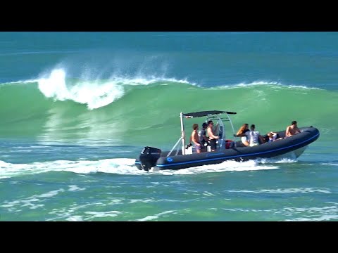 📛 UN BATEAU PIÉGÉ DANS LE BANC DE SABLE ET GROSSES DÉFERLANTES À CAPBRETON 🌊😨🥶 @Alex.rolland