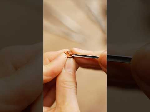 Handcrafting an elegant wooden hairpin using traditional Chinese dougong structure#wood #diy  #craft