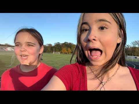 Vlog with my sister