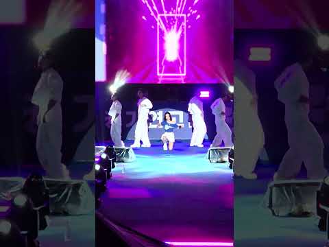 대학 축제에 권은비의 Rumor가 등장 - 2025 정기연.전 전야제