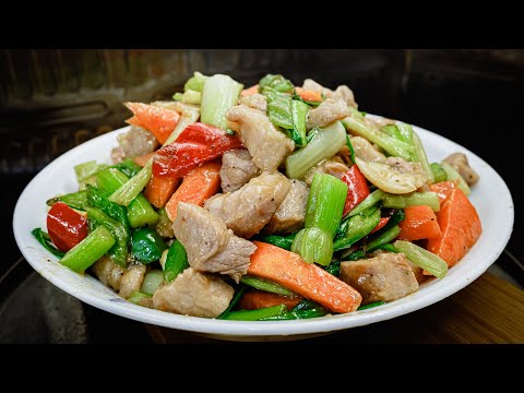 廣東話影片｜西芹苗甘筍炒肉粒｜營養豐富有助降血壓，嫩滑肉粒惹味好送飯！｜一道好的菜式，必須要花時間花步驟去製作，這樣就能夠達到健康營養口味兼得的佳餚！