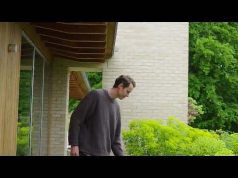 Touring a Modern Suffolk Country House Garden