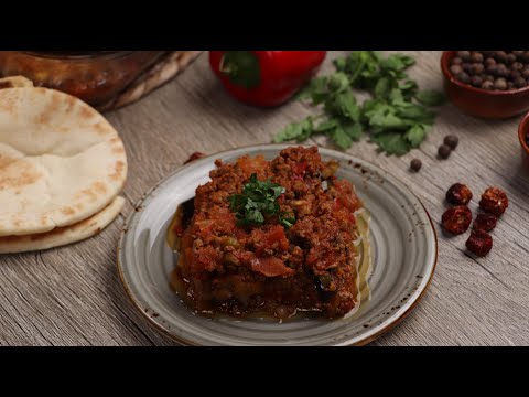 مسقعة الباذنجان بطريقة سهلة و سريعة  و لذيذة جدا 😍🥰
