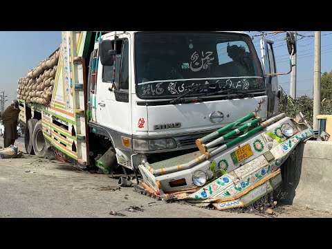 Atleast Inpossible Truck Accident of Road Centre, Complete Restorations with Limmited Equipments