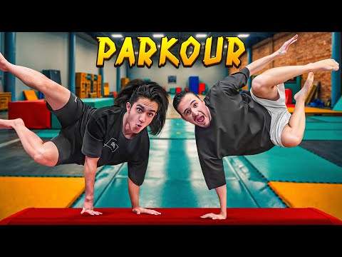 تو یک روز حرکات پارکور یاد گرفتیم🤟 پشتک هم زدیم😆💪